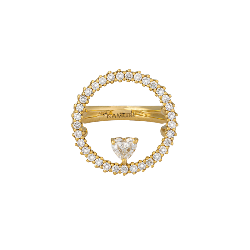 Anello in oro giallo 18K con diamanti con cuore