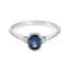 Anello zaffiro oval con diamanti e oro bianco 18K