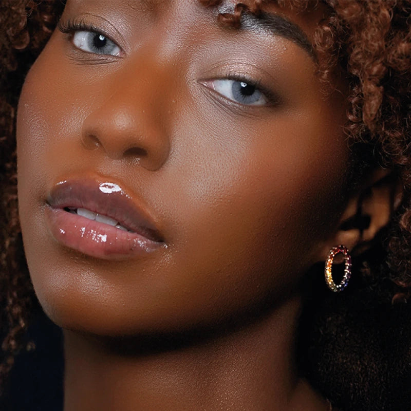 Orecchini rosa 18K cerchio a lobo rainbow con zaffiri multicolore