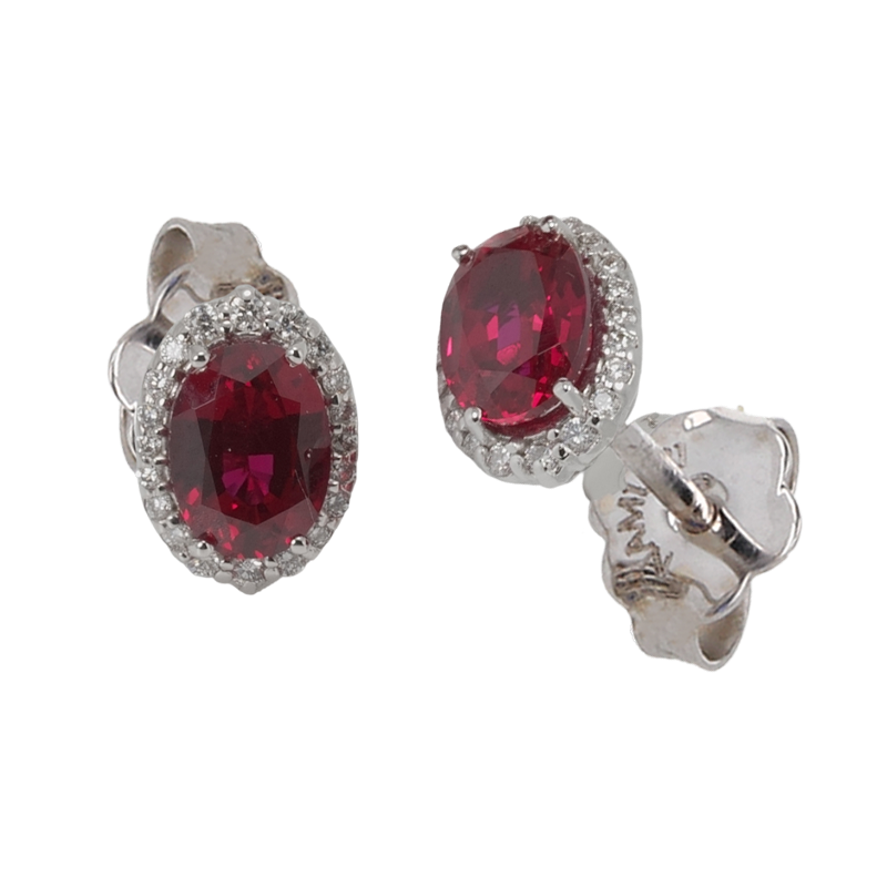 Orecchini in oro bianco 18K con diamanti pavè con rubino centrale da 0.69 a 3.28 ct