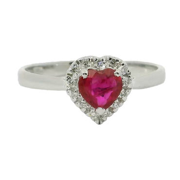 Anello oro bianco 18K con rubino cuore centrale e contorno diamanti