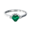 Anello smeraldo cuore con diamanti e oro bianco 18K