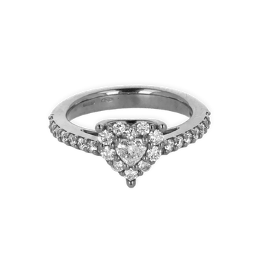 Anello grande in oro bianco 18K con diamanti con centrale heart cut