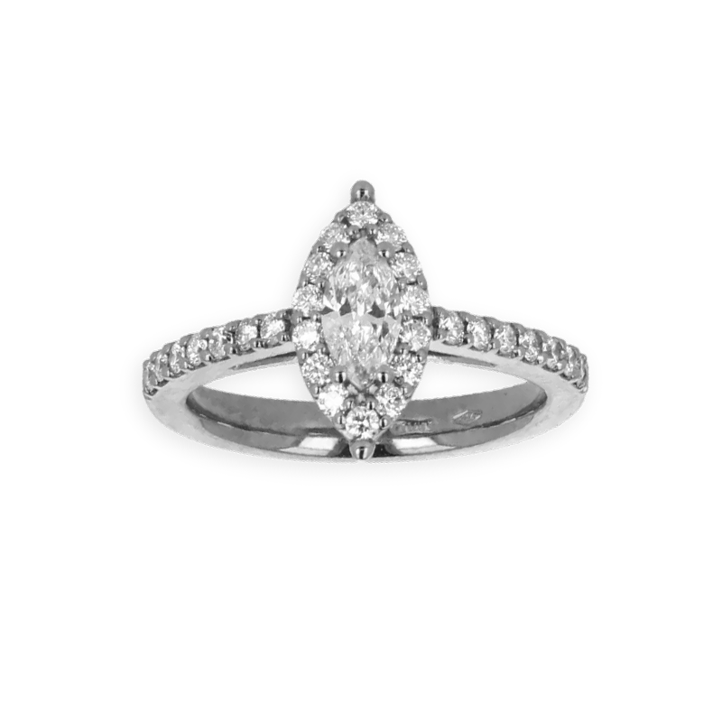 Anello grande in oro bianco 18K con diamanti con centrale navette cut
