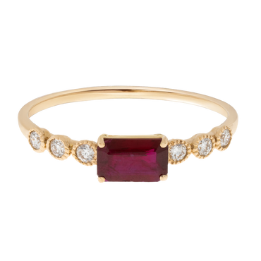 Anello oro giallo 18K con rubino emerald e diamanti laterali