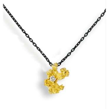 Catena in oro brunito con BT bianco e pepita in oro 999